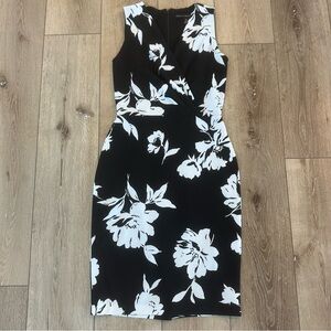 White House Black Market Black and White Floral Midi Sheath Business Dress 00